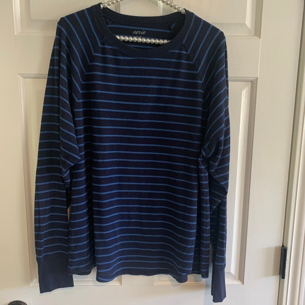 Aerie Ladies Blue Striped Crew Neck Long Sleeve Sweatshirt Size M